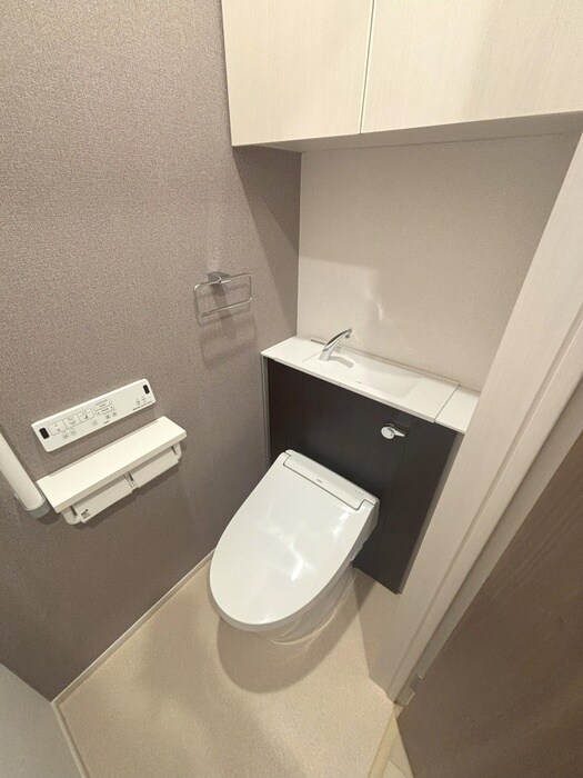 物件内観写真13　(トイレ)