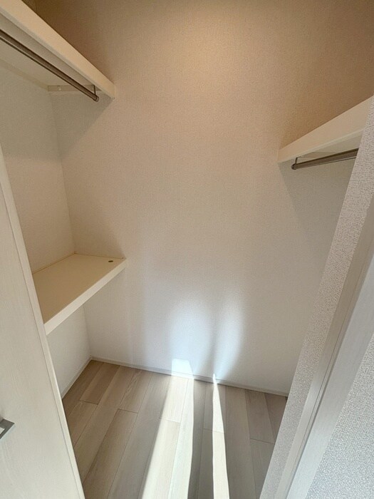物件内観写真16　(収納)