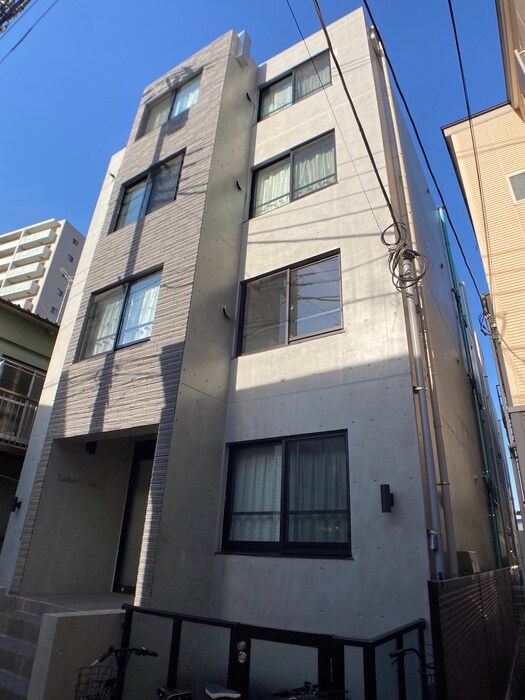 物件外観写真6　(外観写真)