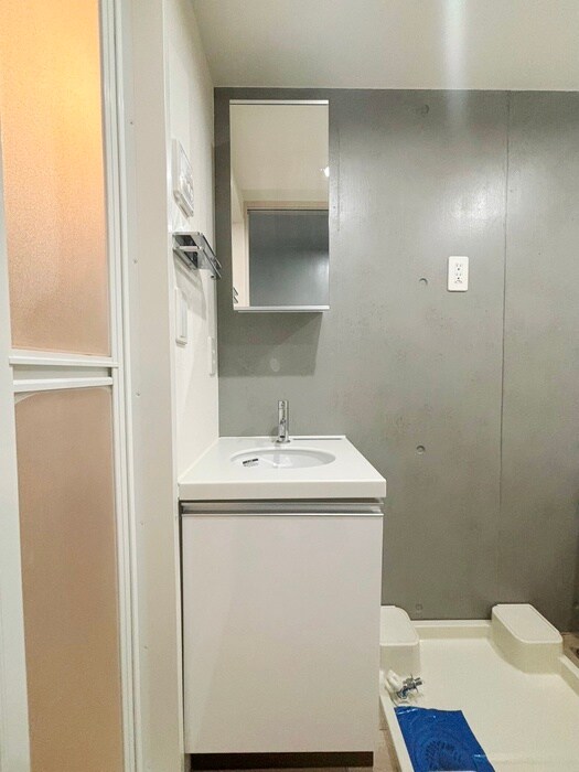 物件内観写真11　(洗面)