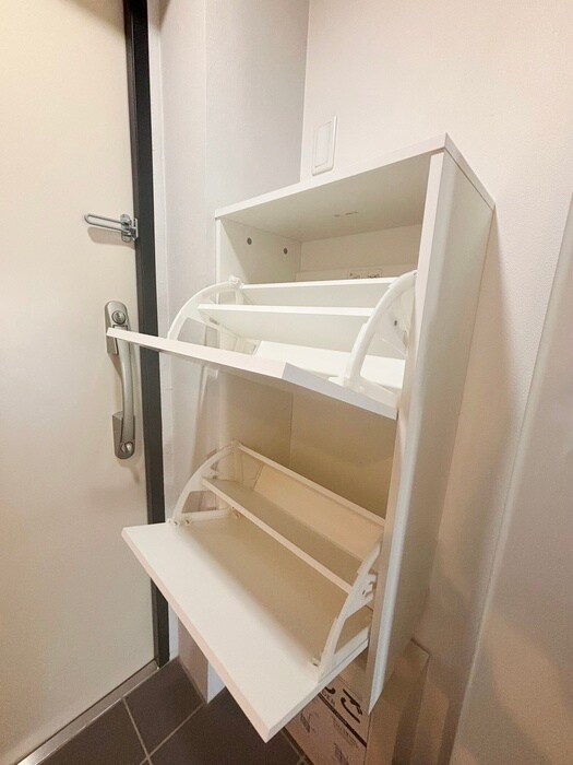 物件内観写真15　(靴箱)