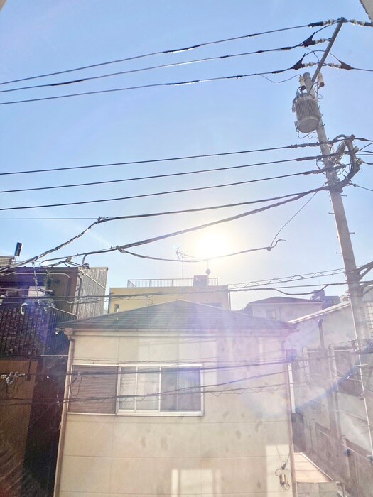 物件内観写真19　(室内からの展望)