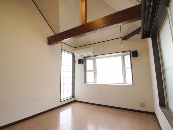 物件内観写真9　(居室)