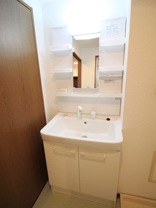 物件内観写真10　(洗面)