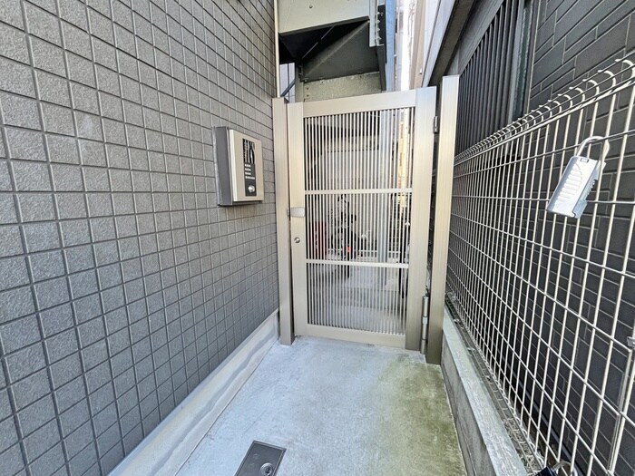 物件外観写真3　(建物設備)