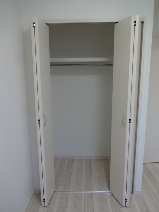 物件内観写真11　(収納)