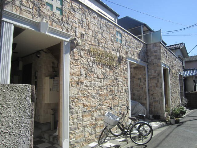 物件外観写真3　(駐輪場)