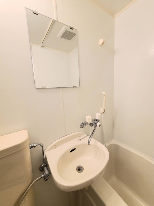 物件内観写真13　(洗面)