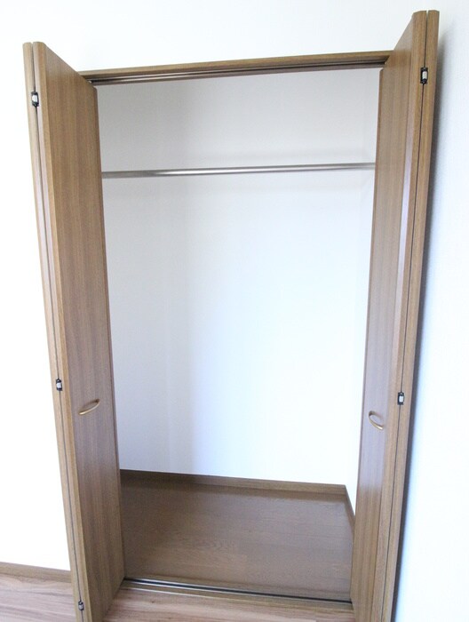 物件内観写真11　(収納)