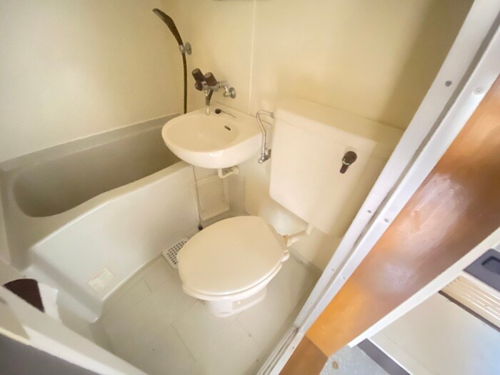 物件内観写真11　(トイレ)