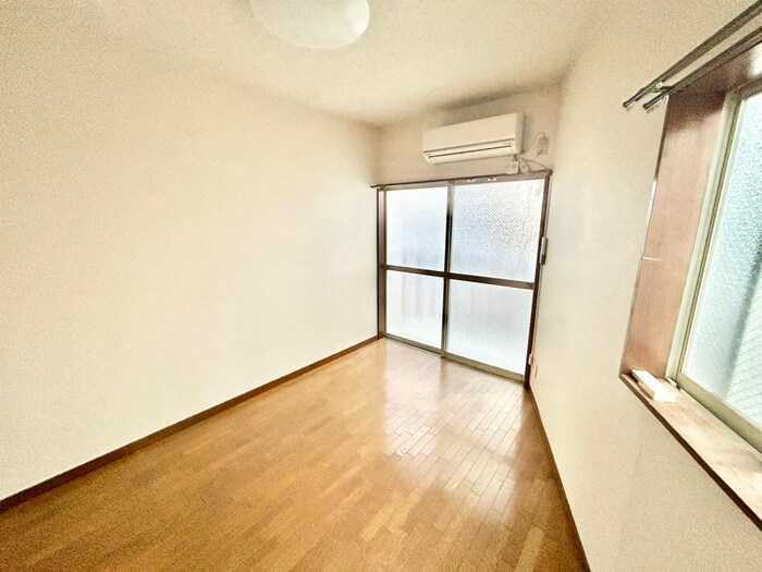 物件内観写真22　(居室)