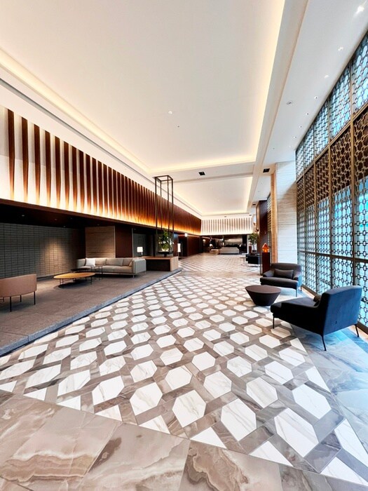 物件外観写真4　(エントランス部分)