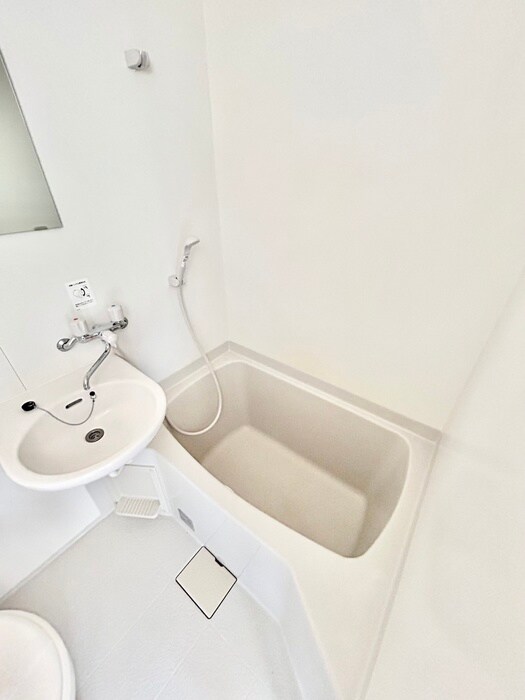 物件内観写真13　(バス／シャワールーム等)