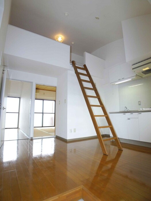 物件内観写真7　(居室)