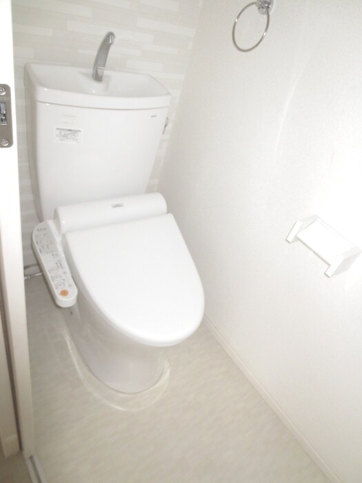 物件内観写真13　(トイレ)