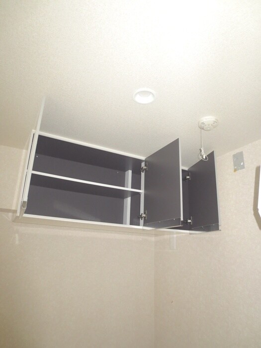 物件内観写真21　(収納)