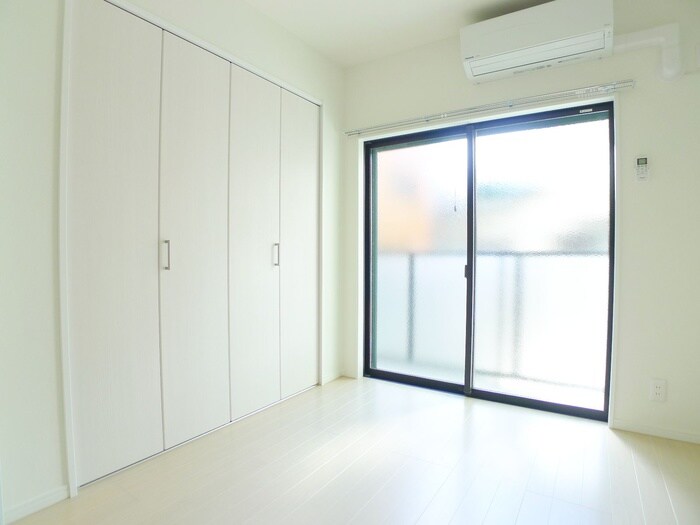 物件内観写真21　(室内からの展望)