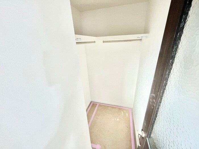物件内観写真7　(収納)