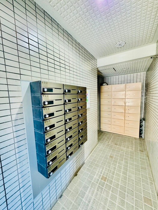 物件外観写真6　(建物設備)