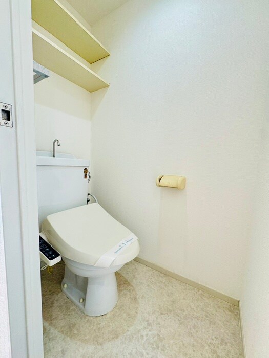 物件内観写真16　(トイレ)