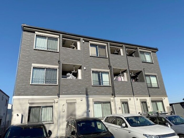 物件外観写真1　(外観写真)