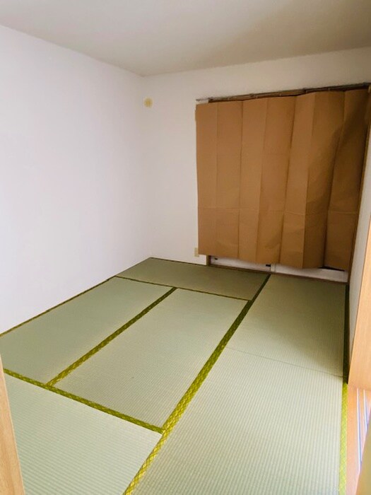 物件内観写真5　(居室)