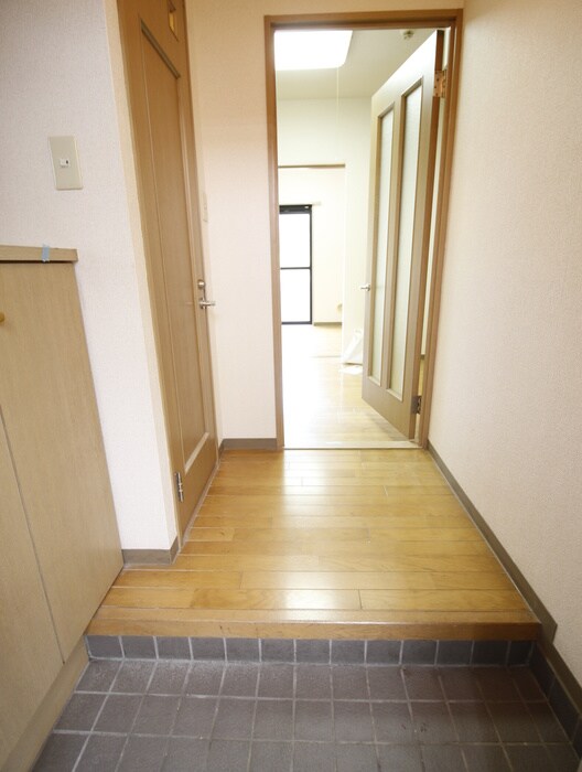 物件内観写真17　(廊下)