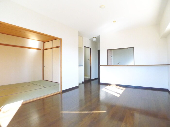 物件内観写真7　(居室)