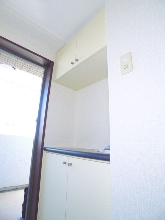 物件内観写真18　(靴箱)