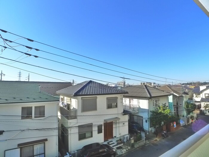 物件内観写真22　(室内からの展望)