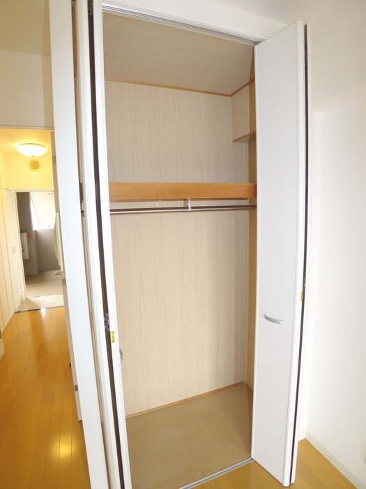 物件内観写真13　(収納)