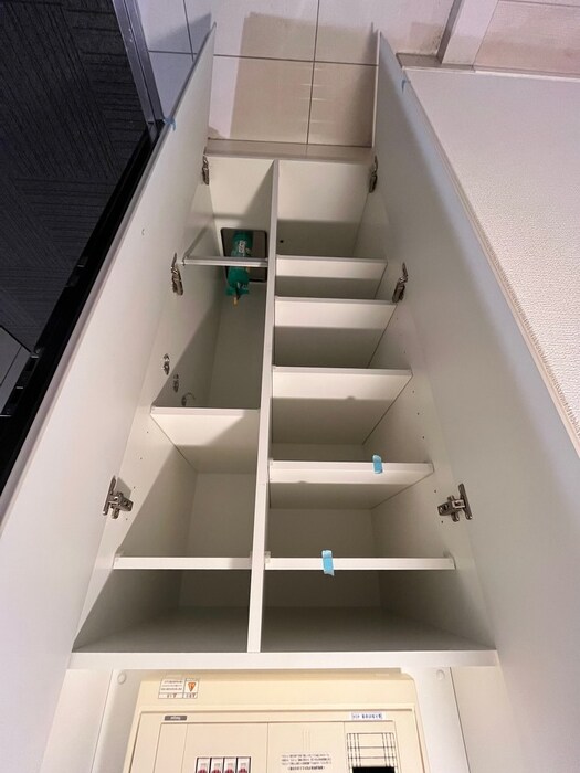 物件内観写真9　(靴箱)