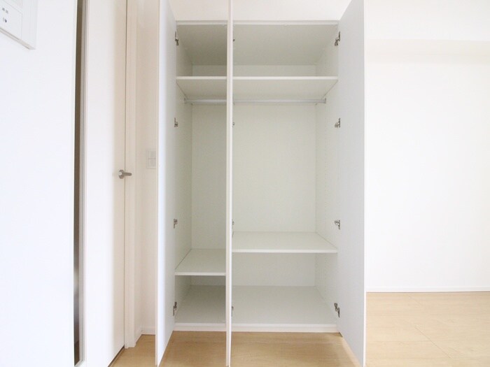物件内観写真11　(収納)