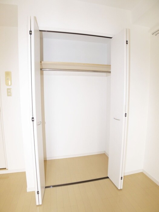 物件内観写真13　(収納)