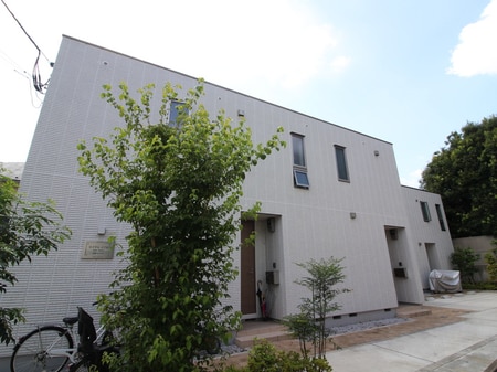 ロイヤルメゾン外観写真