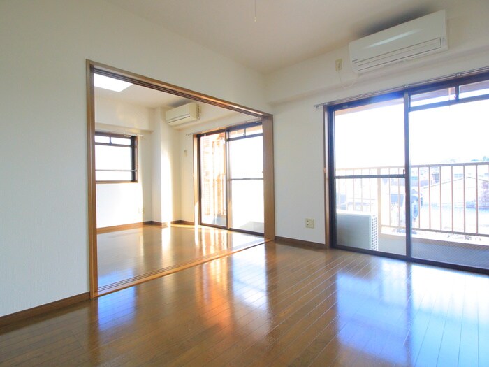 物件内観写真16　(居室)