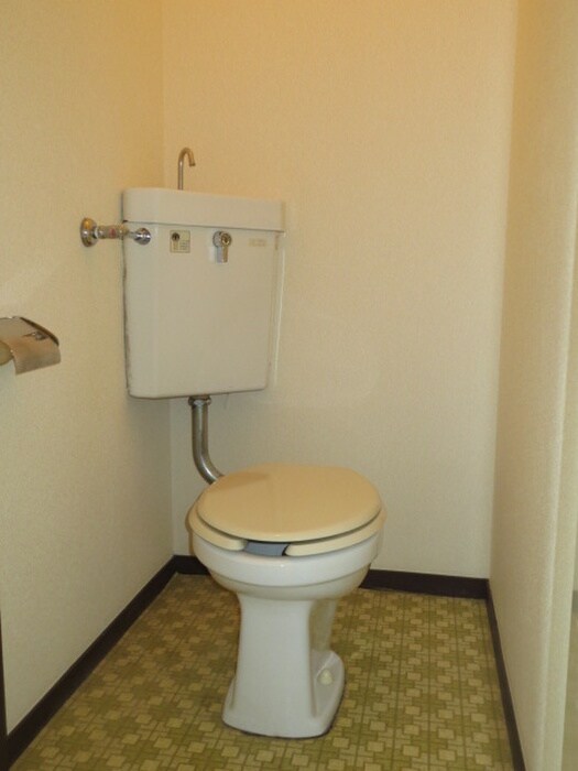 物件内観写真13　(トイレ)