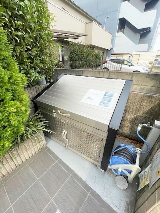 物件外観写真4　(建物設備)