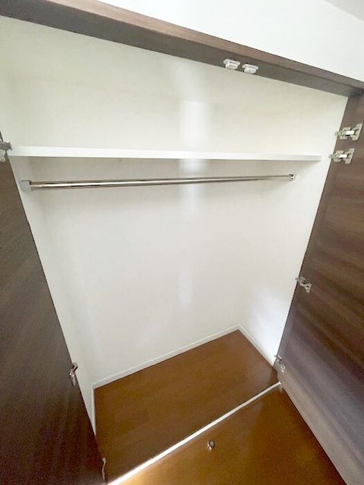 物件内観写真10　(収納)