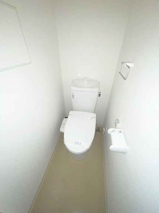 物件内観写真13　(トイレ)