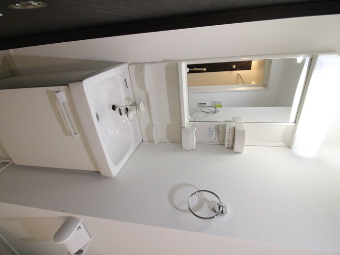 物件内観写真11　(洗面)