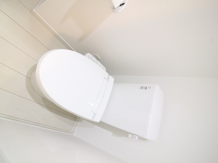 物件内観写真12　(トイレ)