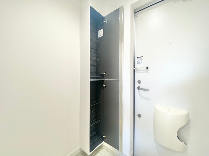 物件内観写真13　(靴箱)