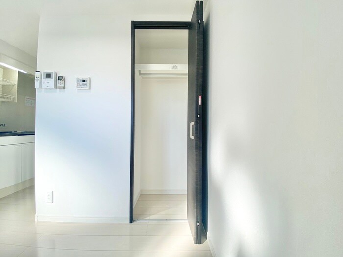 物件内観写真15　(収納)