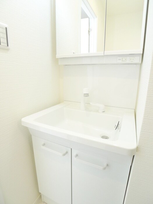 物件内観写真13　(洗面)