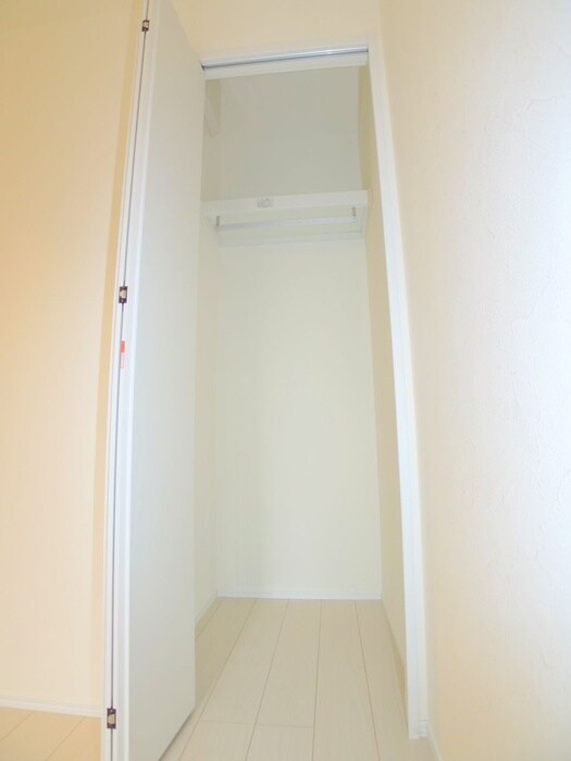 物件内観写真15　(収納)