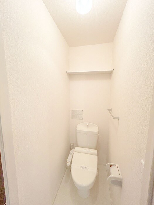 物件内観写真14　(トイレ)