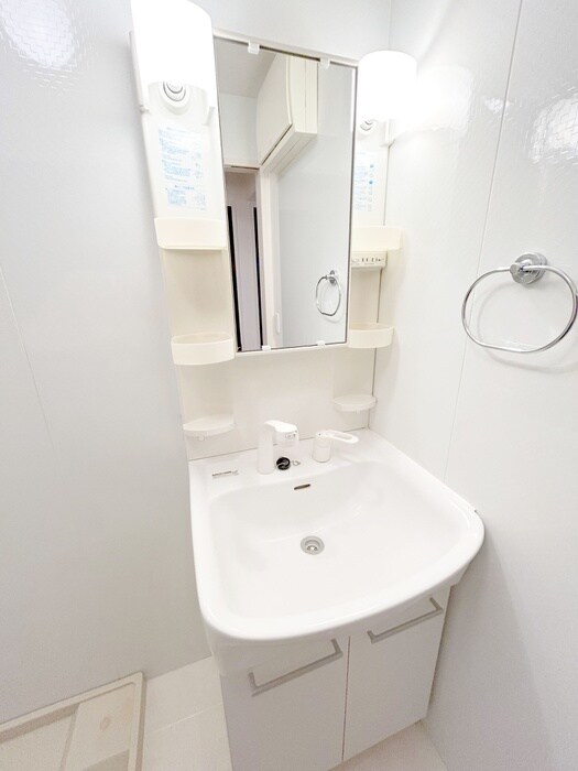 物件内観写真15　(洗面)