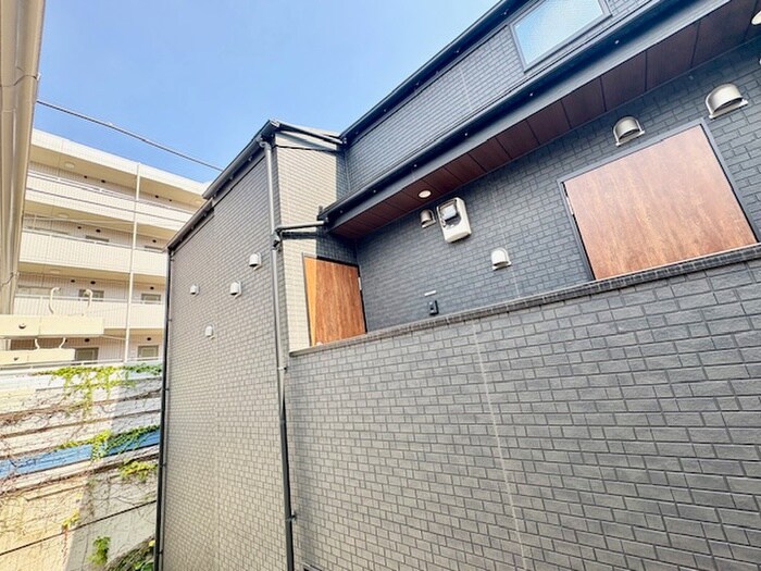 物件内観写真14　(室内からの展望)