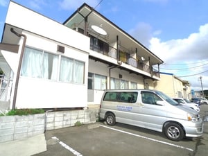 ハイツブルボン外観写真